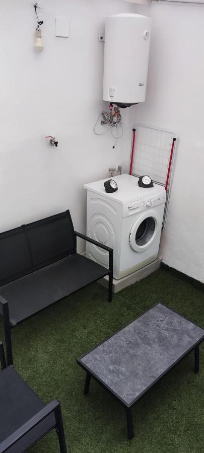 El Rinconcito Cubano En El Centro Apartment Almeria Bagian luar foto