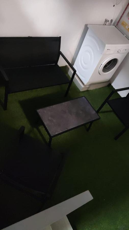El Rinconcito Cubano En El Centro Apartment Almeria Bagian luar foto